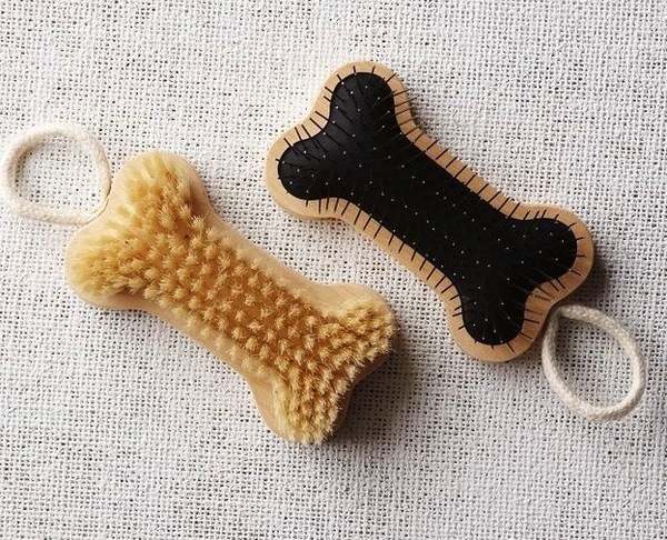 Pine Bone Dog Brush #gadget