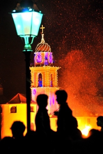 All sizes | bruciaquelcheresta | Flickr - Photo Sharing! #church #liguria #italy #camogli