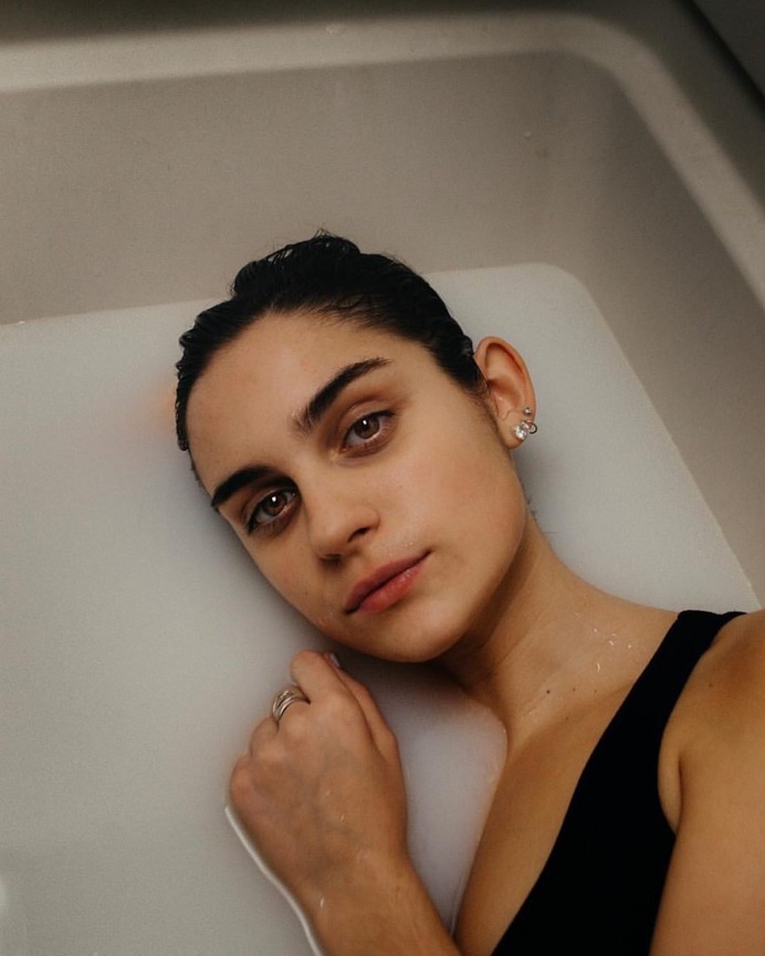 Beautiful Portrait Photography by Jenna Taddeo