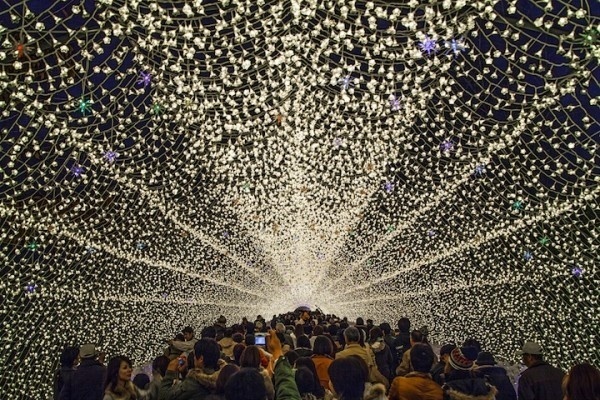 Japans Tunnel of Lights 2 #tunnel #light #japan #installation