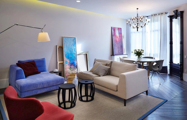Bright interiors design small apartment #interior #design #space #architecture #room