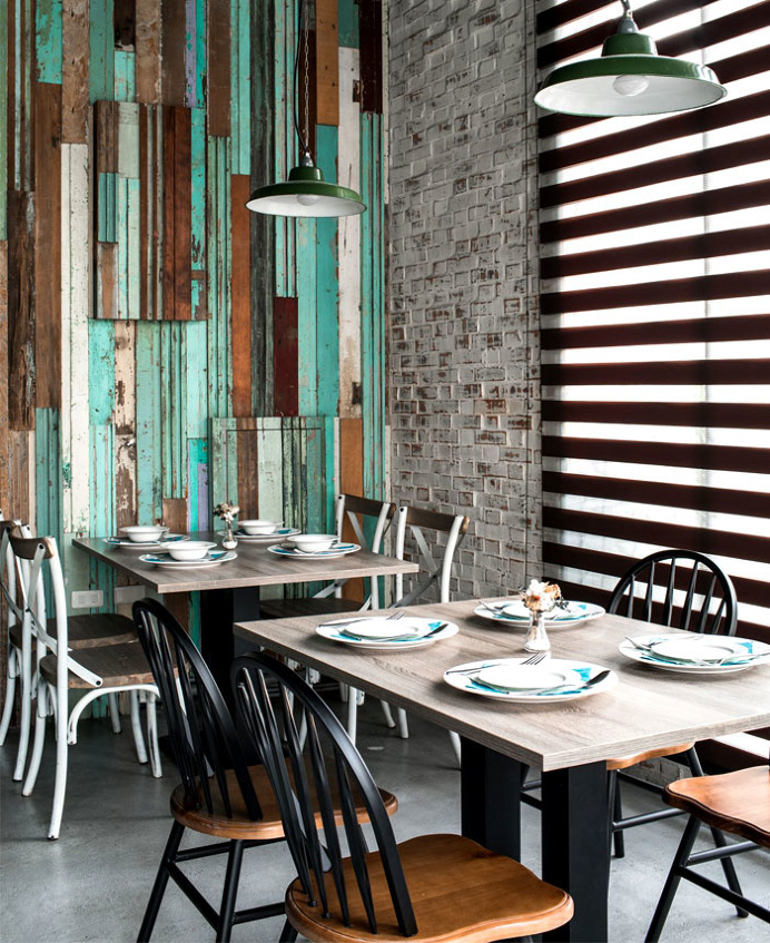 Space with Attractive Exposed Brick Walls - InteriorZine #restaurant #decor #interior