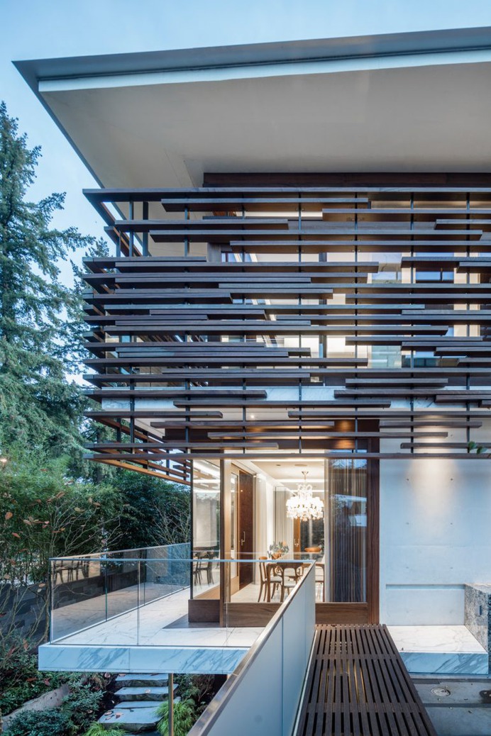Floating House | Kerrisdale Vancouver BC