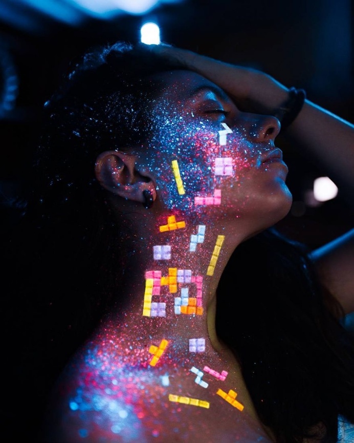 Amazing Light Painting Portraits by Arnau Mas