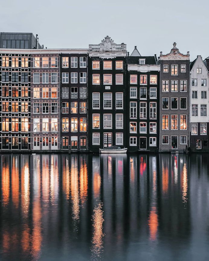 Stunningly Beautiful Street Photos of Amsterdam by Een Wasbeer