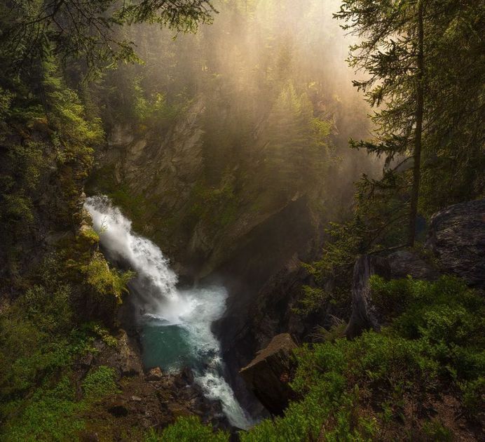 Breathtaking Adventure Landscape Photography by Erin Babnik