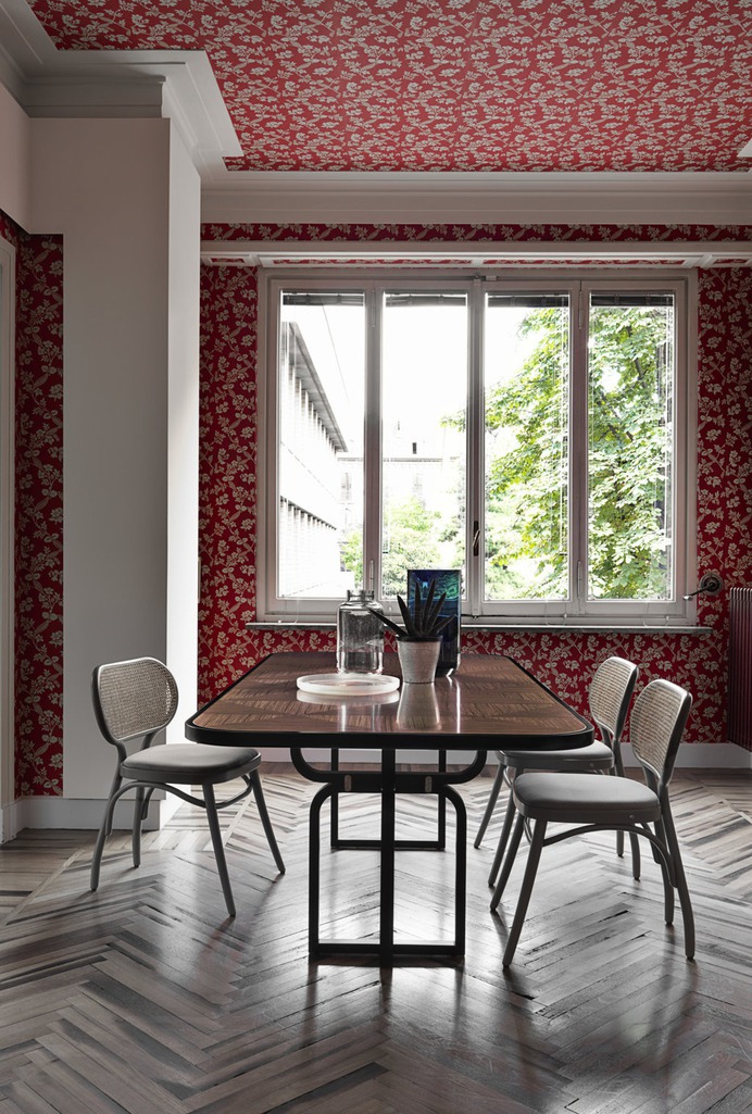 Gebrüder Thonet Vienna - Caryllon Dining Tables