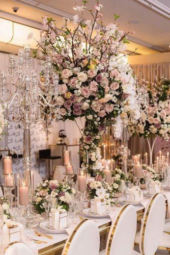 Dusty rose is becoming the wedding trend in 2019. This muted and sophisticated pink tone is a perfect color for weddings throughout all seasons. There are so many ways to incorporate this color trend into your wedding.