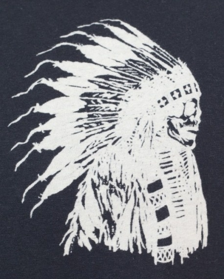 Reversed out illustration #first #white #nation #head #black #feathers #people #illustration #indian #dress #and #skull #reverse #drawing