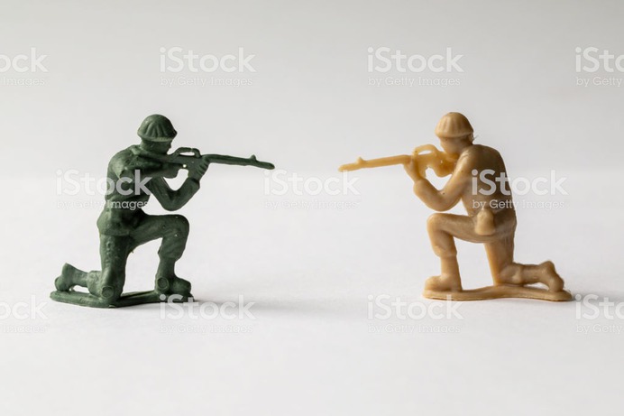 army-men-toys-picture-id1023270082 (1024×683)