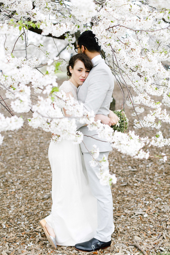 New-York-City-Elopement-21 #apple #bun #blossom #city #big #the #bride #car #taxi #nyc #wedding