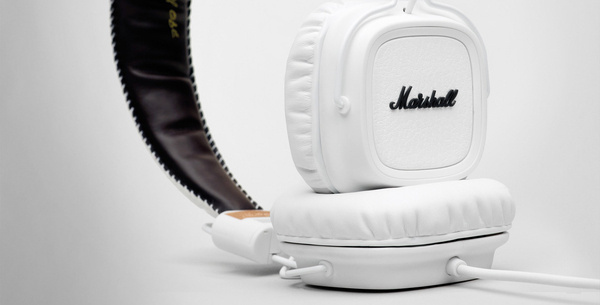 See the full range #white #marshall #headphones #silence #sound #leather