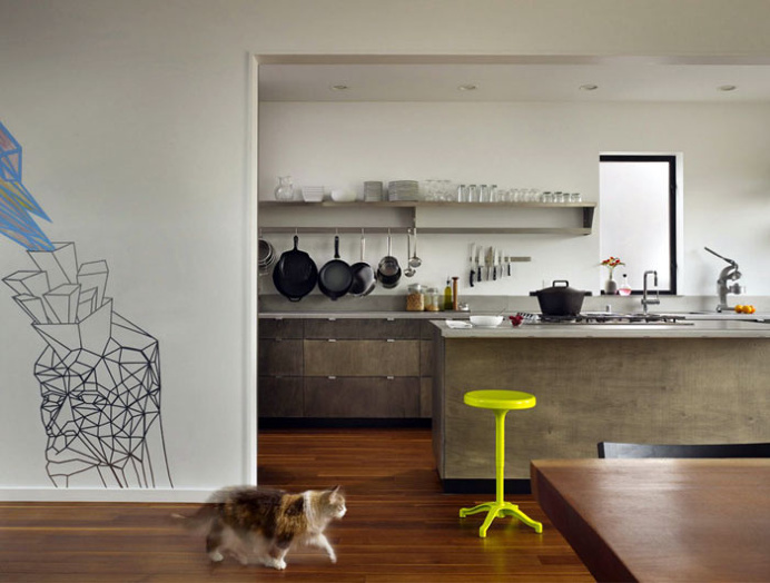 Modern Chic Residence