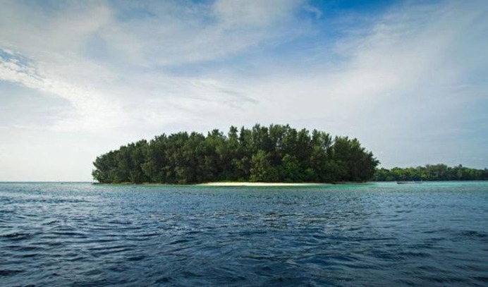 4 Bedroom Ocean Front Private Island Villa 3363 a petite jewel in the Thousand Islands, a set of hot islands in the Java Sea near Jakarta. The island is approximately one hectare in size, with two perfect white sand beaches. Book with Villa Getaways.