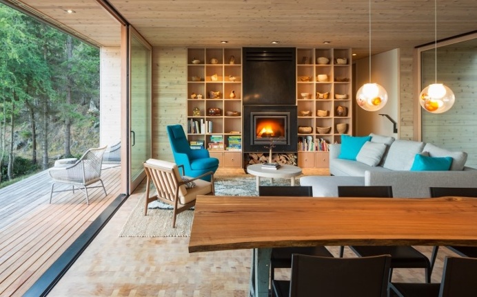 Lone Madrone is a Retreat Home Nestled in a Superb Landscape