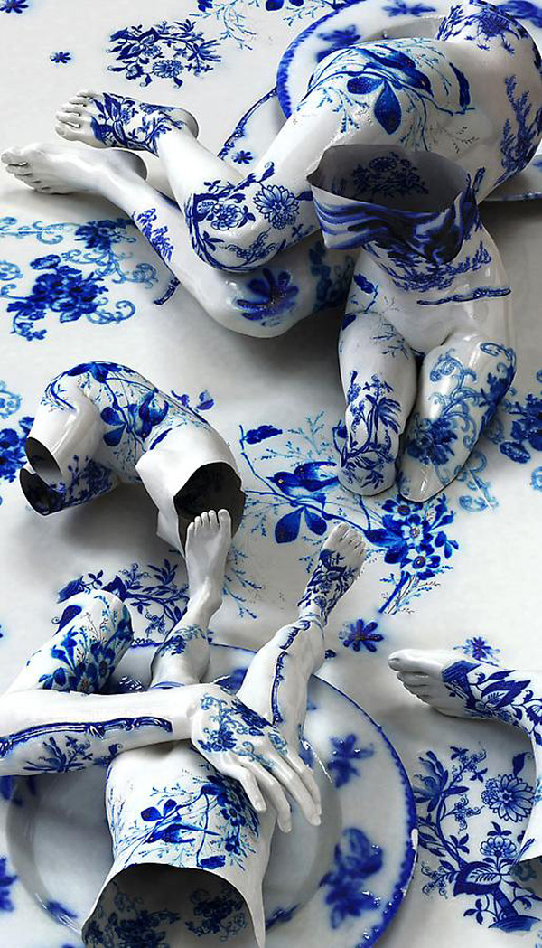 Porcelain Tattoos by Kim Joon #sculpture #joon #porcelain #kim #tattoos #broken #blue