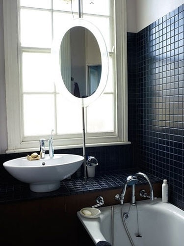 Small Bathrooms with Big Style - The Black Workshop #interior #design #bathroom #deco #decoration