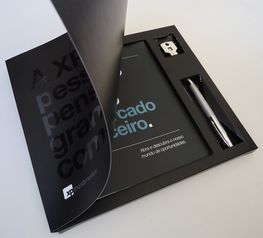 Flavio Barros | Designer Gráfico #mala #design #package #direta