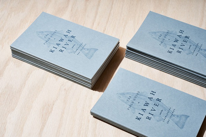 Kiawah River Branding - Mindsparkle Mag Clean and beautiful branding for Kiawah River by Stitch Design Co. #logo #packaging #identity #branding #design #color #photography #graphic #design #gallery #blog #project #mindsparkle #mag #beautiful #portfolio #designer