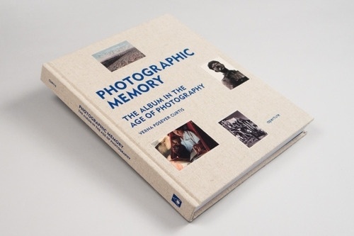 tumblr_lyijz5C9In1qemliuo1_500.jpg 500×333 pixels #design #graphic #publication