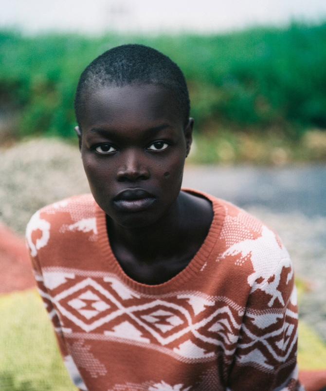 François Visser #photo #portrait #woman #sweater