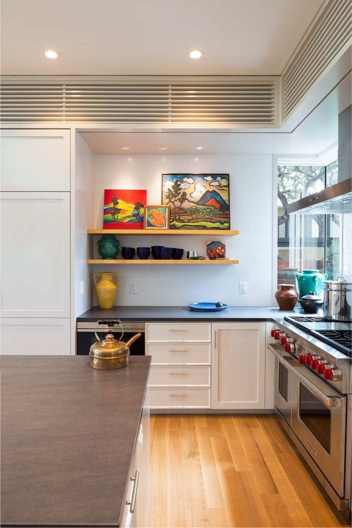 Ridge Oak Residence by McKinney York Studio 14