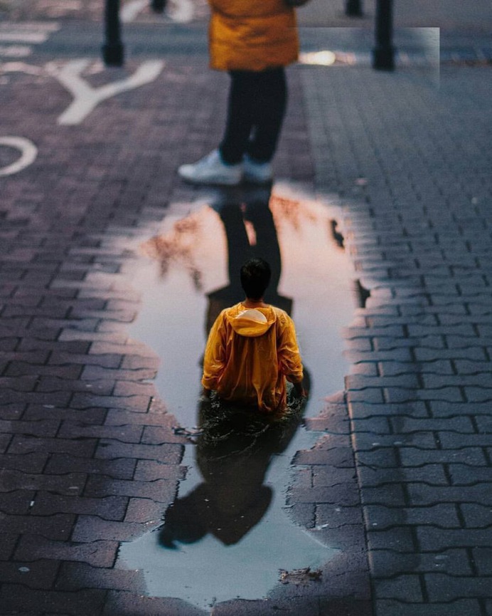 Dreamlike Photo Manipulations by Manuel Berrío