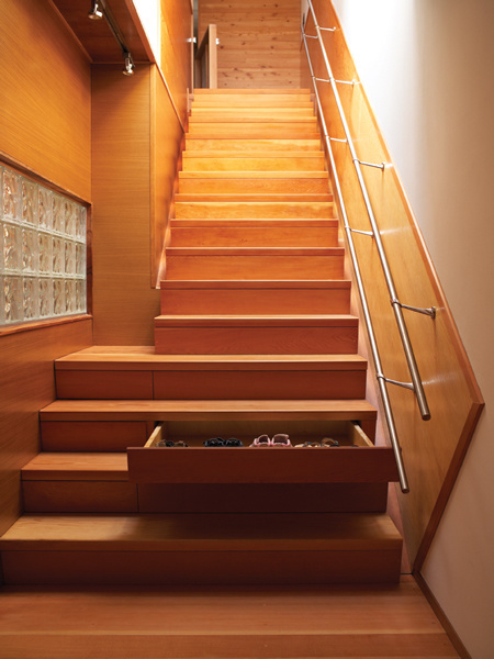 Staircase with hidden storage