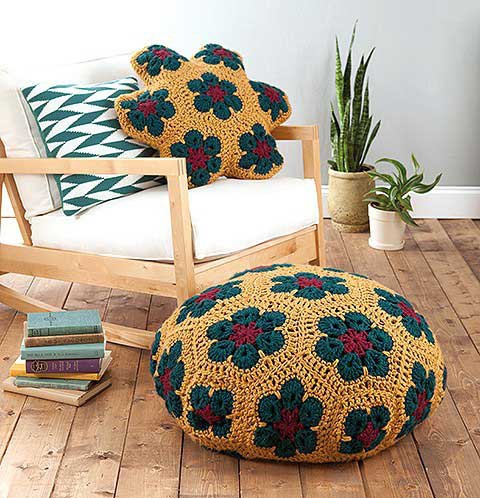 Poufs & Pillows