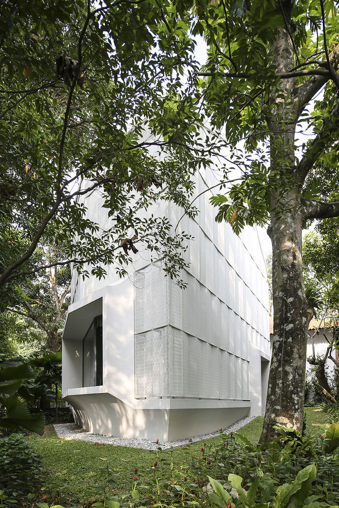 Hut House