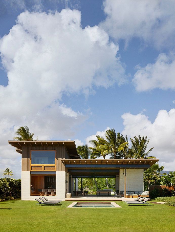 Hale Nukumoi Beach House by Walker Warner Architects 1