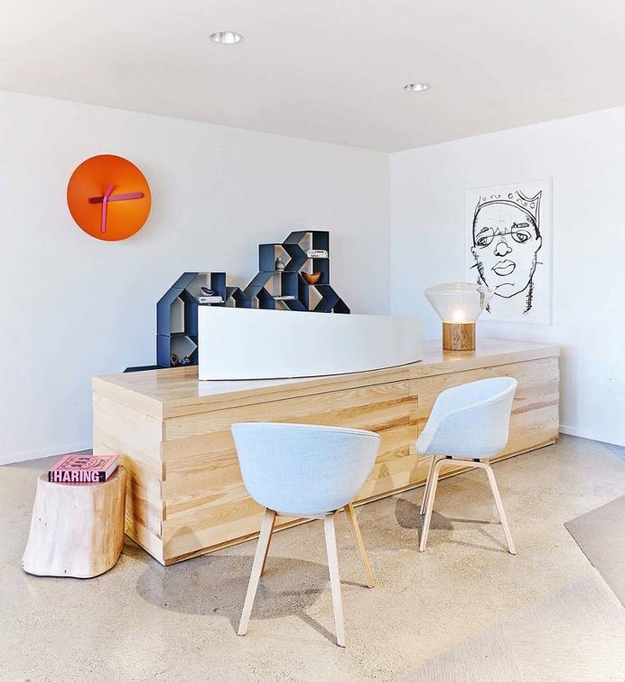 Wilshire Corridor Office – Fresh and Easy by Jamie Bush