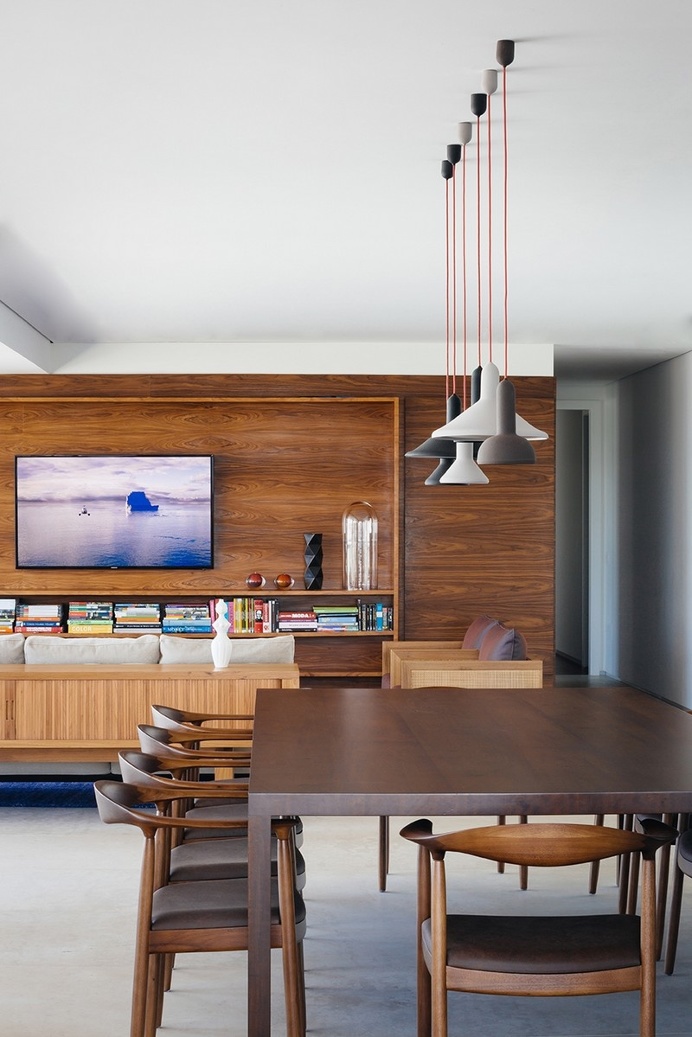 Search Ibirapuera Apartment – Mix of Contemporary and Brazilian Modern Classics