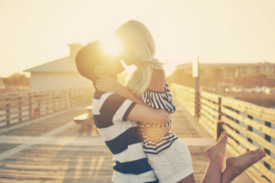Tumblr_lnbijgmhbs1qdycrzo1_400_large #girl #boy #sea #photography #love
