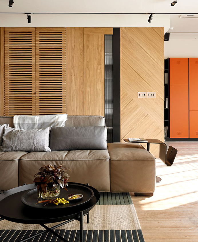 Explorer by Awork Design Studio