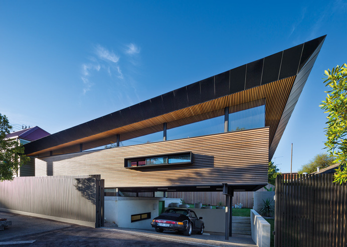 Demanding Modern Design for Two-Level House Extension in Australia #architecture #modern