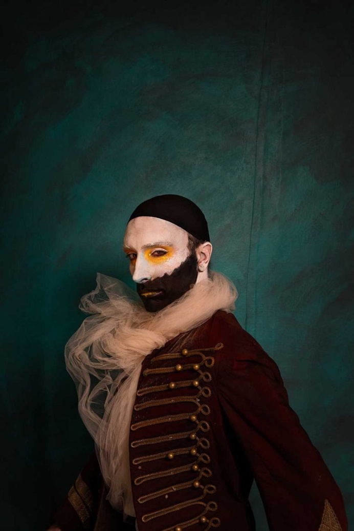 Conceptual and Fine Art Portraits by Damian Siqueiros