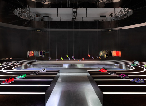 Nike Free 2013 installation by Studio at Large #store #nike #black #stadium