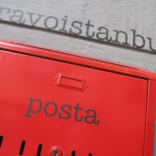 Bravo Istanbul, design agency #istanbul #logotype #posta #red