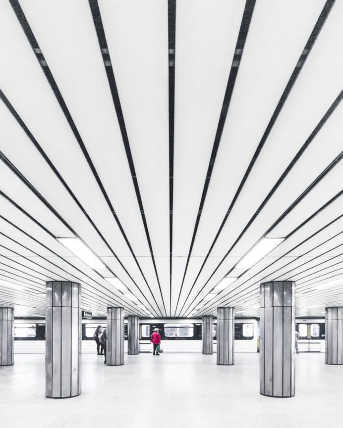Minimalist Architecture and Street Photography by Matthias Leidinger