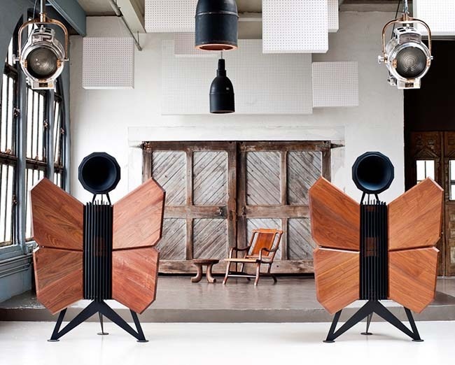 This Is How A $300,000 Speaker Is Made #OswaldsMill If you had the money, would you buy this ridiculously awesome speaker system?