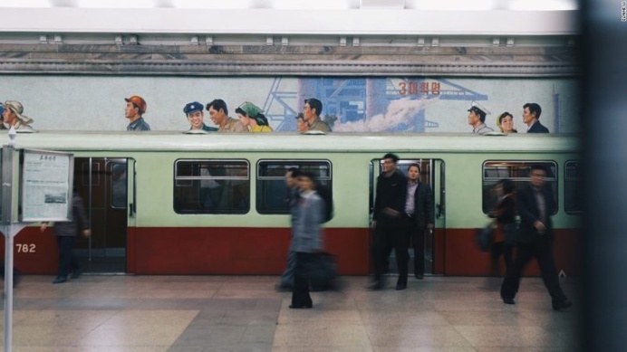North Korea Propaganda: Elaine Li Documented The Pyongyang's Subway System