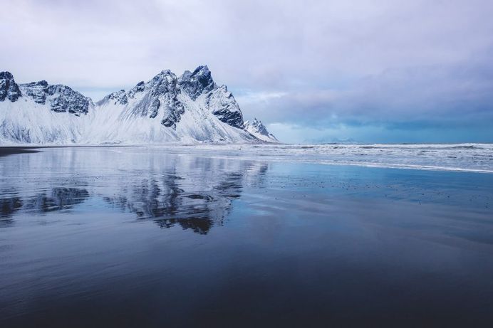 Colours of Iceland: Travel Landscape Photography by Simon Alexander