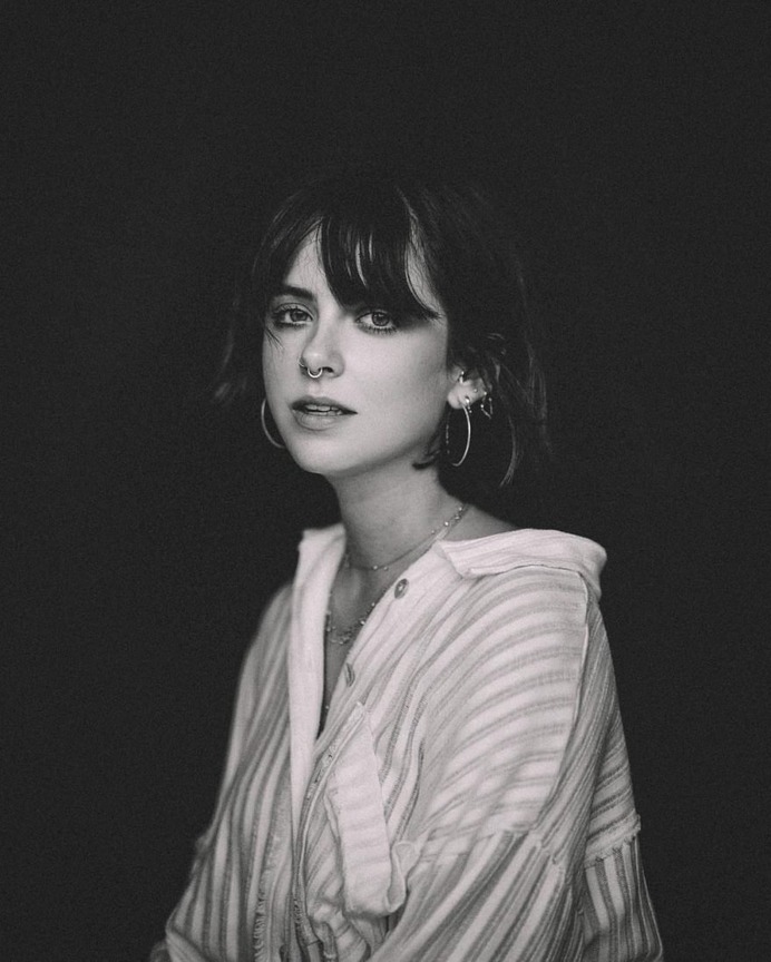 Gorgeous Beauty and Lifestyle Portraits by Alexandra Cameron