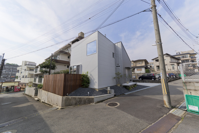 House in Tomio