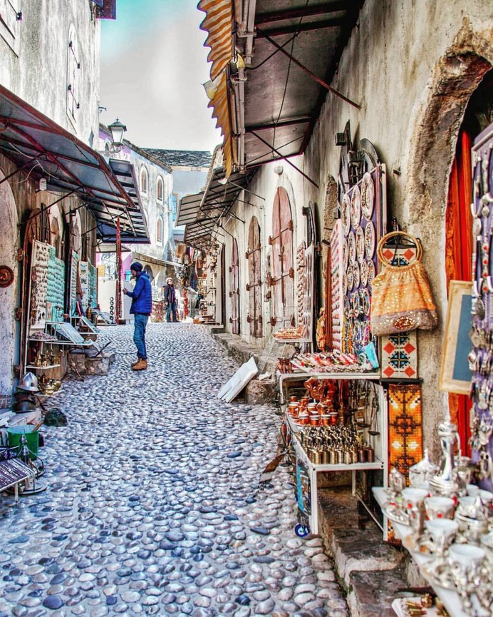 Fantastic Travel Street Photography by Hans-Peter Möllers