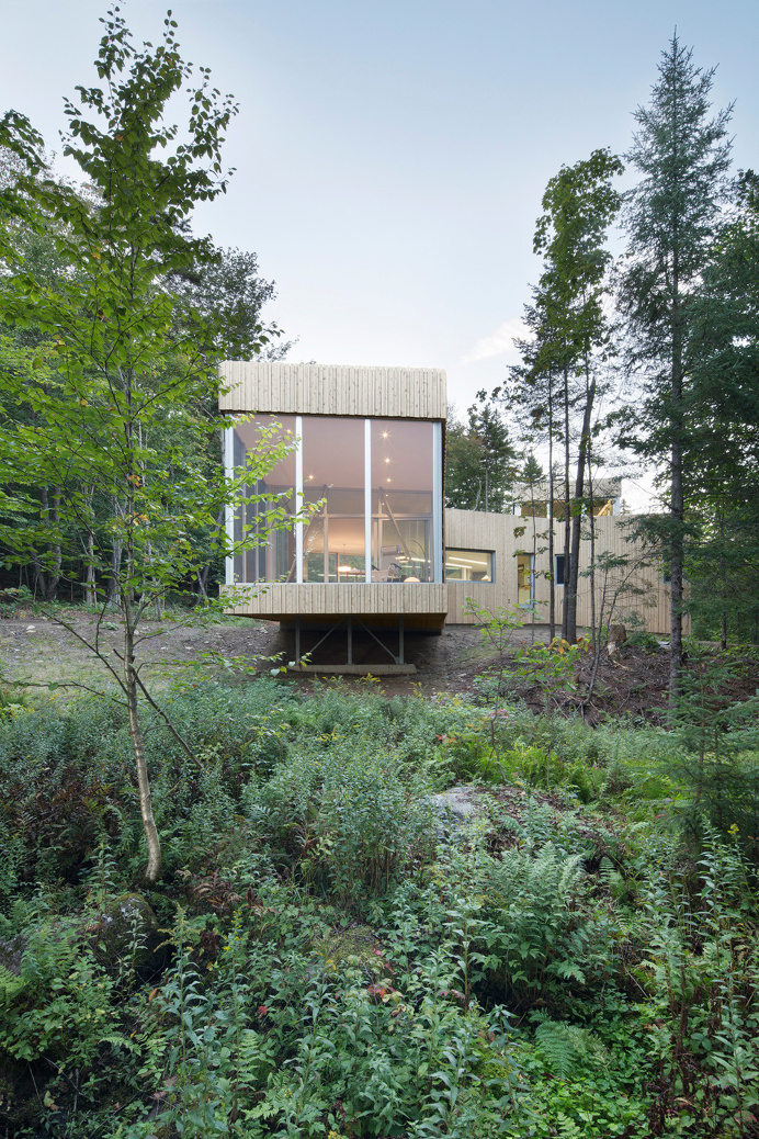 House on Lac Grenier