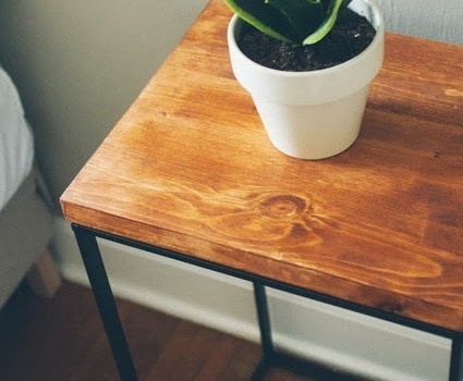 Laundry Hamper turned Beautiful Modern Side Table - IKEA Hackers #make