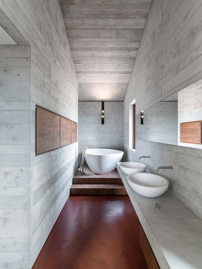 This Italian Stone House Celebrates Vernacular Architecture in a Modern Way 16