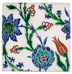 Feine Iznik-Kachel #Sets #Teasets #Porcelainsets #Antiqueplates #Plates #Wallplates #Figures #Porcelainfigurines #porcelain